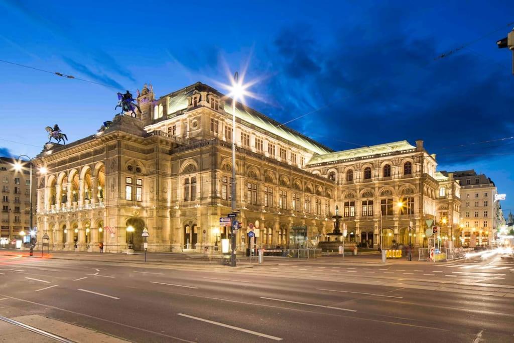 Design Apartment In The Centre Of Viena Exterior foto